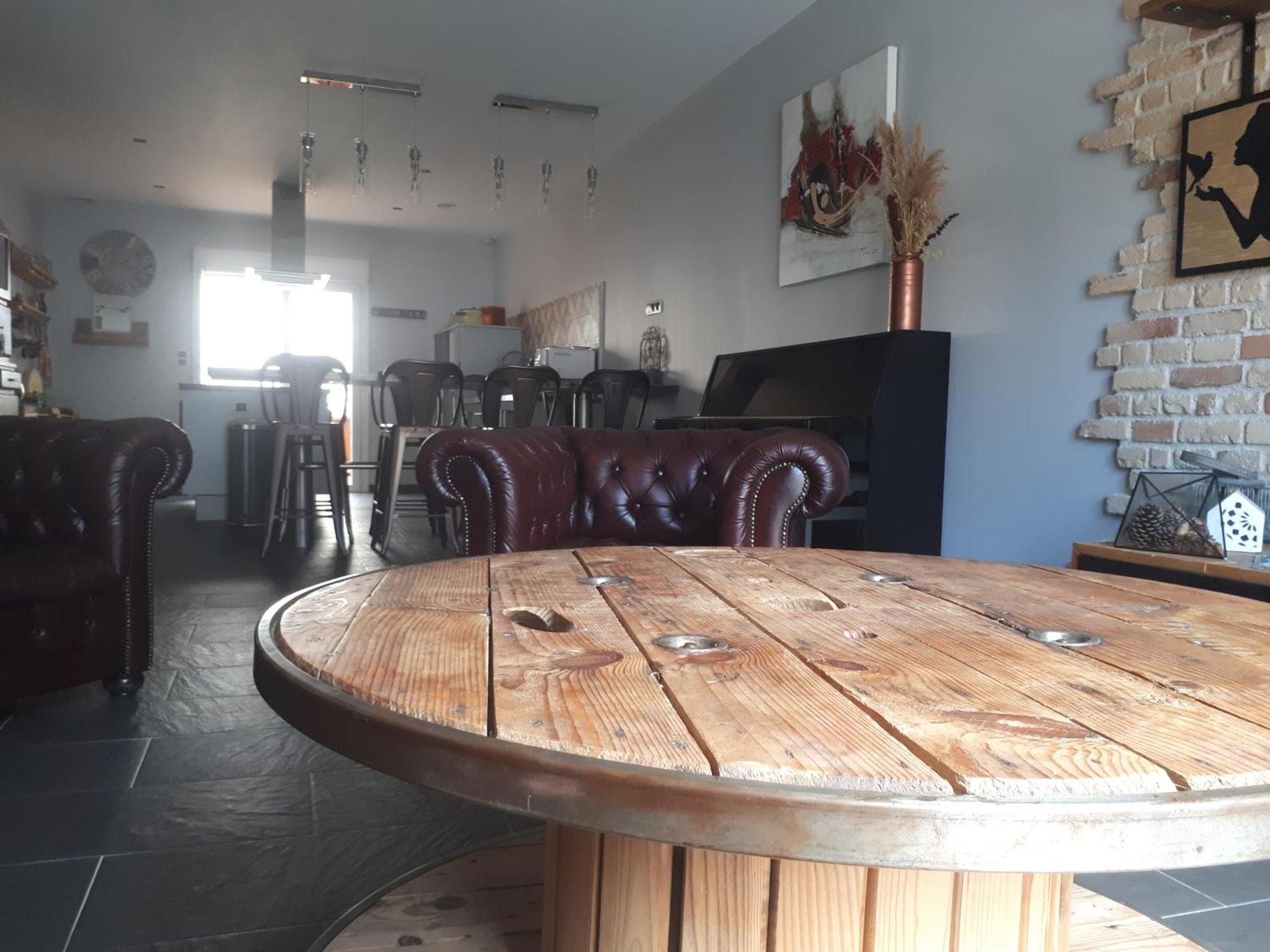 Maison De Village Avec Sa Charmante Petite Cour Interieure Fleury  Esterno foto
